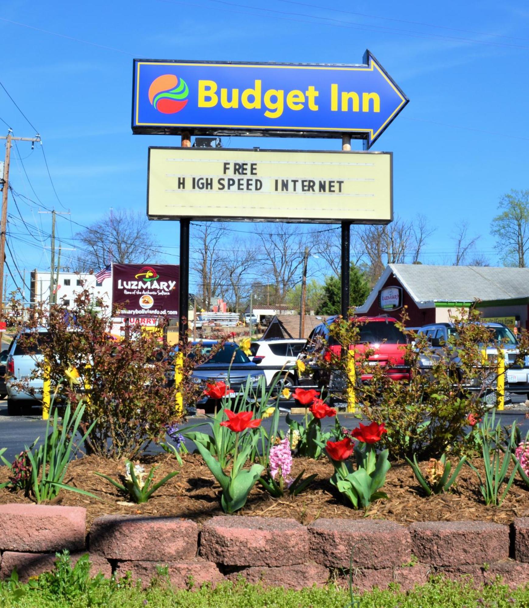 Budget Inn Falls Church Bagian luar foto