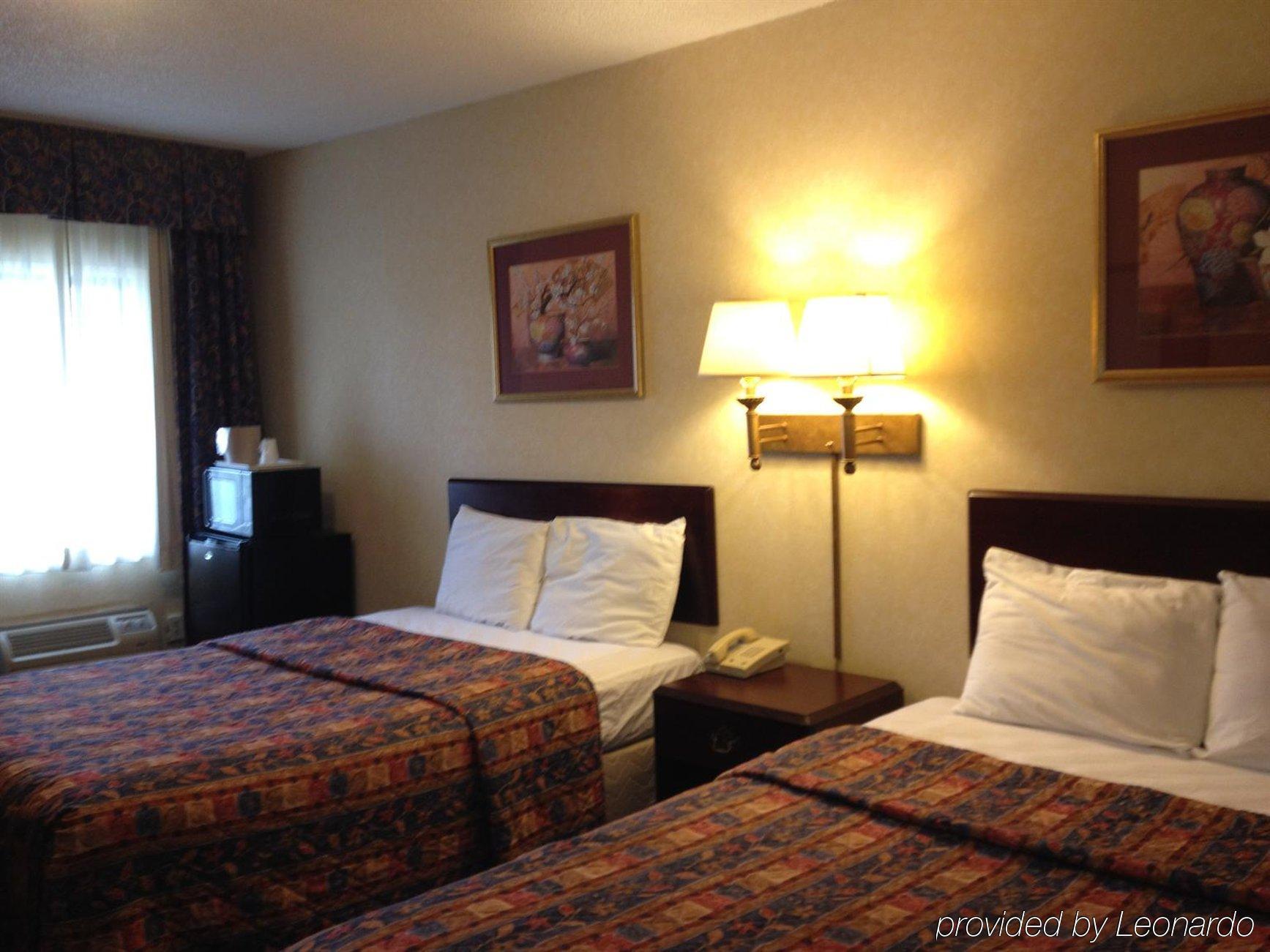 Budget Inn Falls Church Bagian luar foto